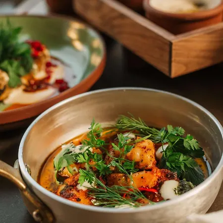 Radisson Blu At Porsche Design Tower Στουτγκάρδη