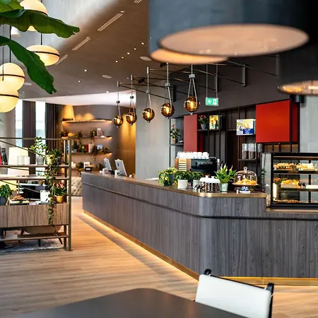 Radisson Blu At Porsche Design Tower Stuttgart