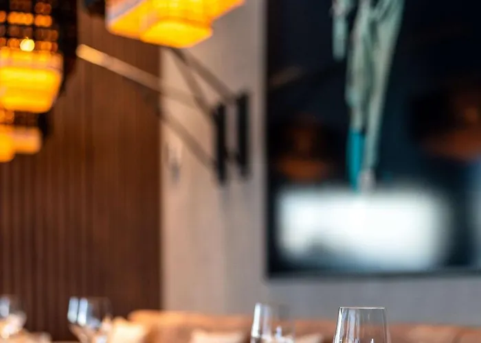 Radisson Blu At Porsche Design Tower 4* シュトゥットガルト