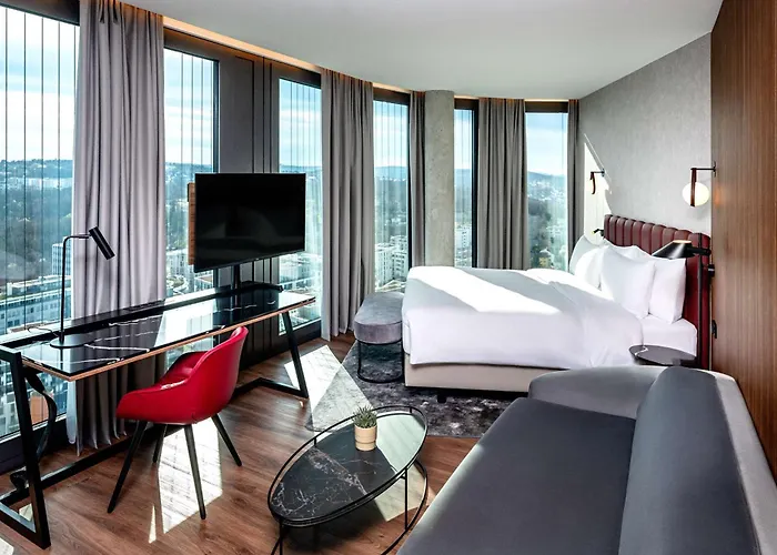 Radisson Blu At Porsche Design Tower