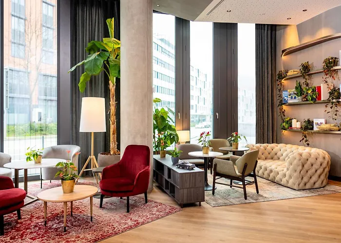 Hotel Radisson Blu At Porsche Design Tower 4*