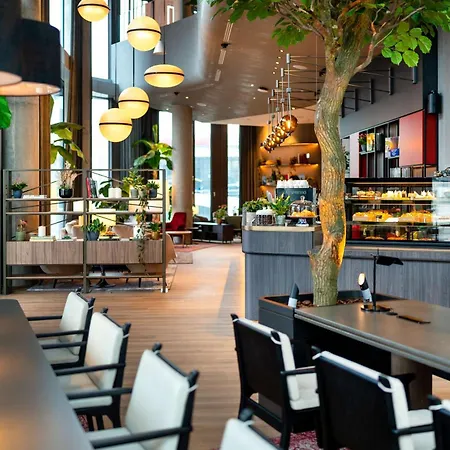 Hotel Radisson Blu At Porsche Design Tower Stuttgart