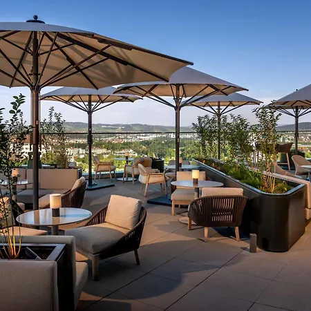 Radisson Blu At Porsche Design Tower Hotel Stuttgart