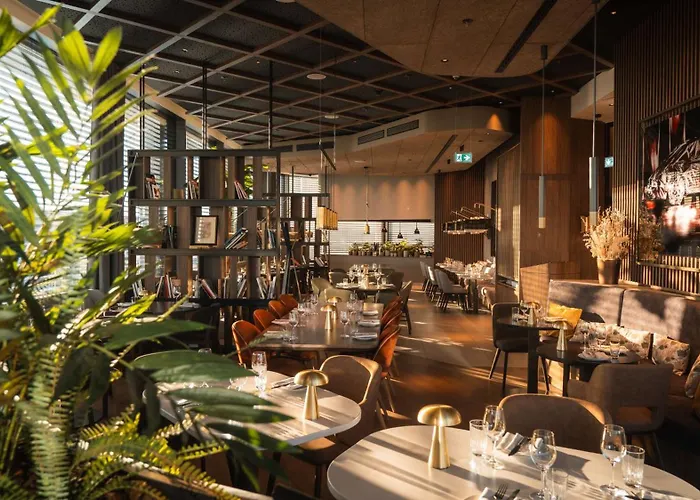 Hotel Radisson Blu At Porsche Design Tower Stuttgart