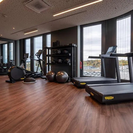 Radisson Blu At Porsche Design Tower Hotel Stuttgart